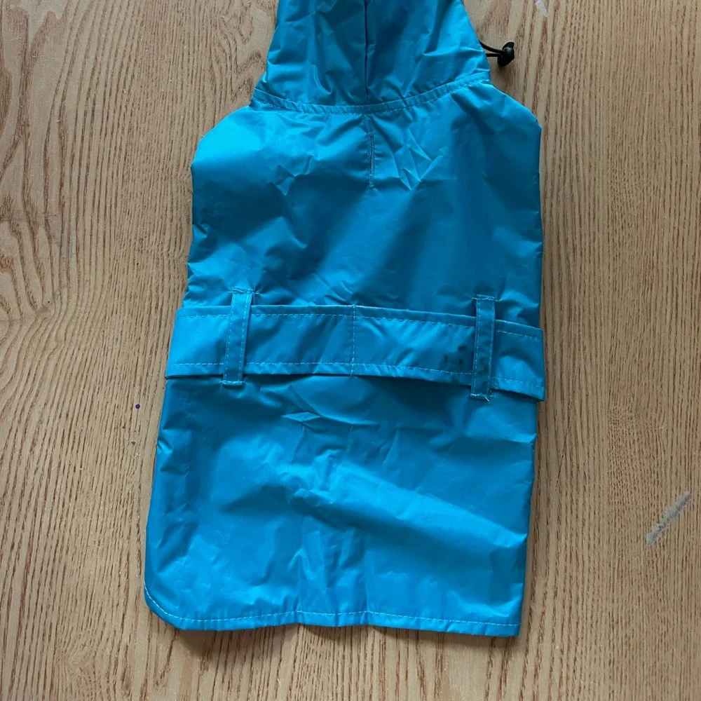 New Doggie 🐶 Jacket with hood maybe Rain Wear Small 12”x8.5”-11.5” adjustable